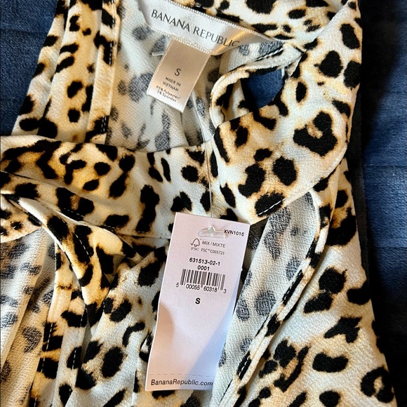 NWT! New Banana Republic Leopard Halter top shirt Small Sleeveless tie neck - Picture 6 of 7